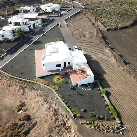Casa Mare Villa *